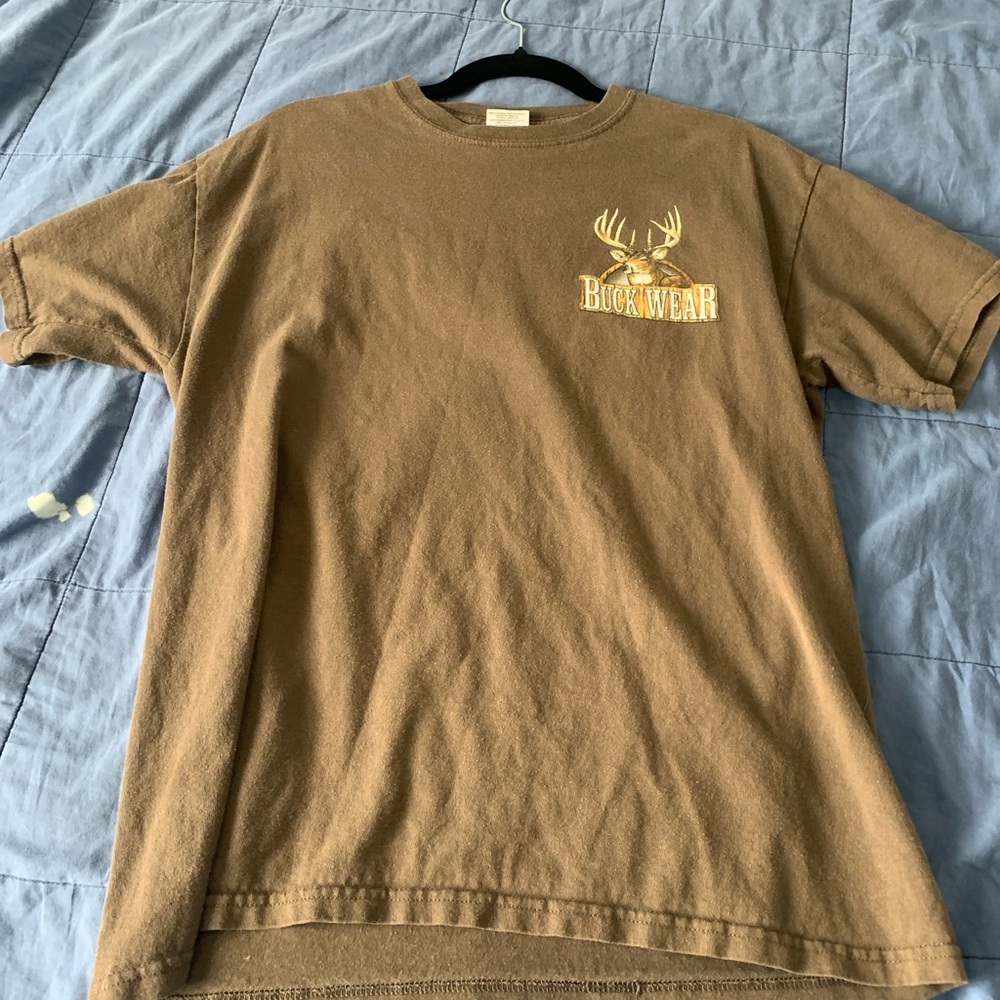 Buckwear graphic tee